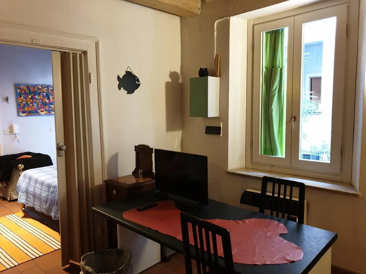 La Casa Di Daniele Hotel Brescia 2*,